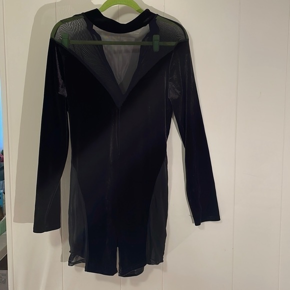 Vintage Velour Mesh One Piece Low Neckline Romper V Dip Front Back & Sides - Picture 1 of 9